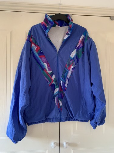 Vintage retro shell