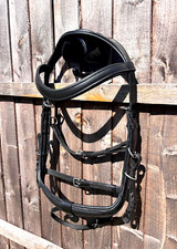 Anatomical Snaffle Bridle Padded Headpiece Flash Noseband Black Cob & Full Horse