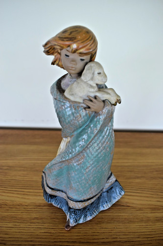 Lladro 2164 lost lamb - lladro,