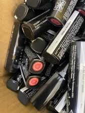 x20 Avon Ultra Matte Pure Pink