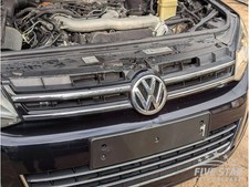 VW Touareg Front Bumper Upper