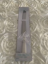 Wedding Cake White Handle
