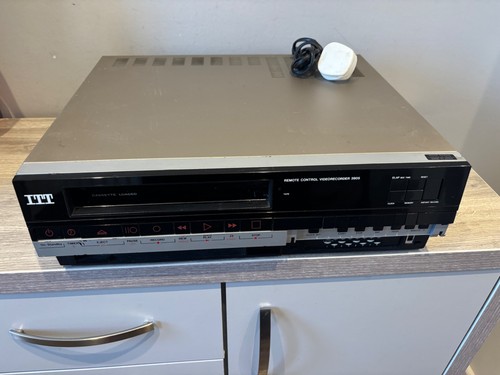 Vintage itt 3905 vhs - vintage,