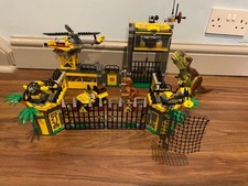 LEGO 5887, DINO DEFENSE HQ, MODEL COMPLETE, NO FIGURES, USED