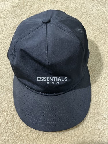Fear god essentials - god, new