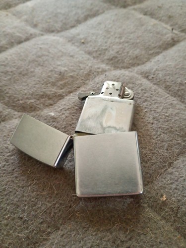 Brushed steel plain zippo - brushed,