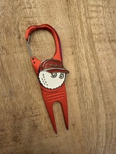 Malbon metal pitch mark