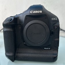 Boxed pristine 55k shutter count Canon EOS 1D Mark IV  with charger and battery
