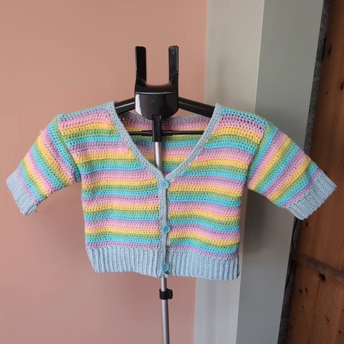 Handmade cropped pastel - handmade,