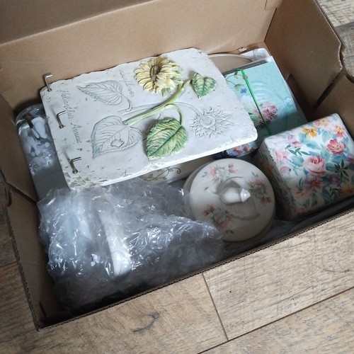 Job lot clearance - lot, chintz