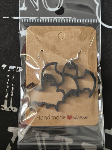 Spooky theme bat - theme,