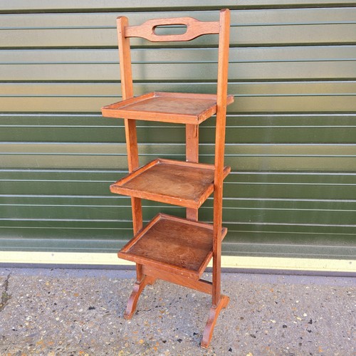 Tier square vintage - square,