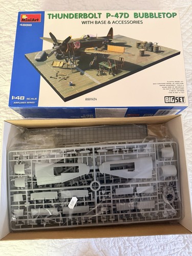 Miniart scale thunderbolt - miniart,