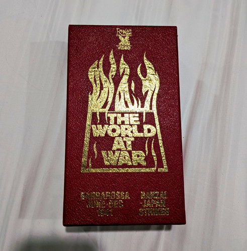 The world war vhs - at,