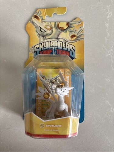 Skylanders trap team spotlight - trap,