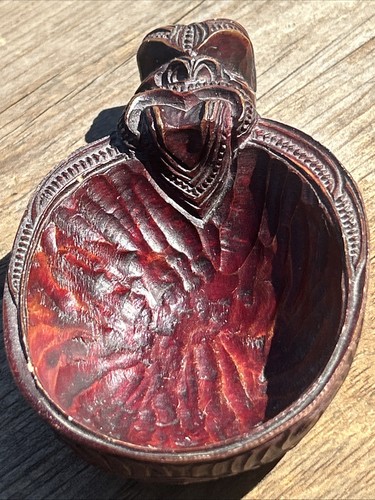 Vtg new zealand carved - new, maori