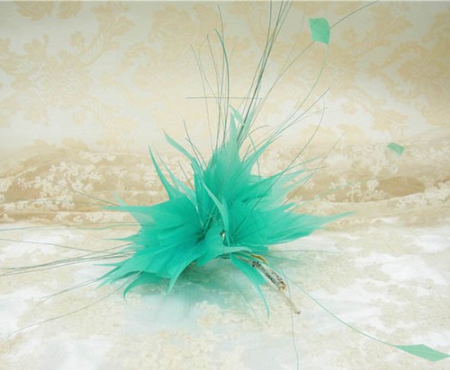 Twisted goose feather mount - twisted,