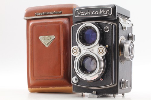 Near mint case yashica - mint, case]