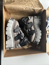 New Rock M-285-S30 Platform