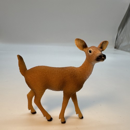 Schleich white tailed deer - schleich,