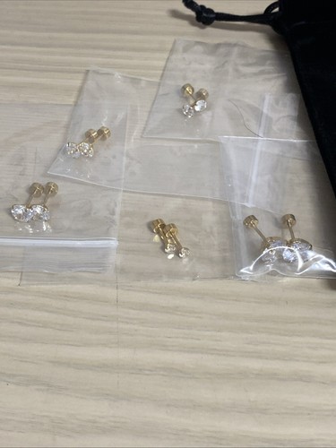 Ladies gold tone earrings - gold,