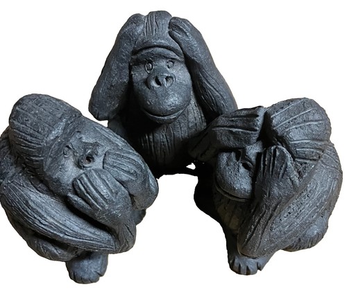 Set three wise monkeys - of,