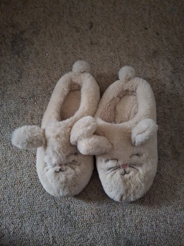 Girls size 2 bunny - size, 1/2