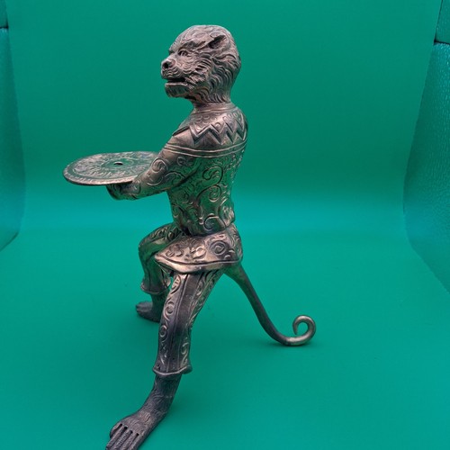 Brass monkey - brass,