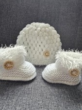 Hand knitted baby unisex - knitted,