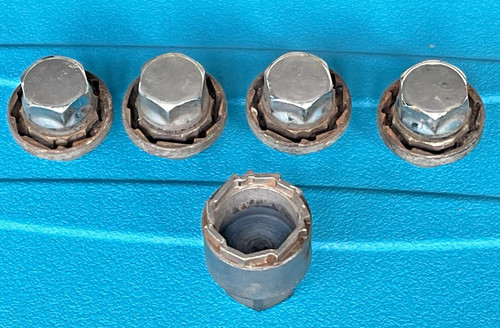 Genuine set volvo - volvo, 70