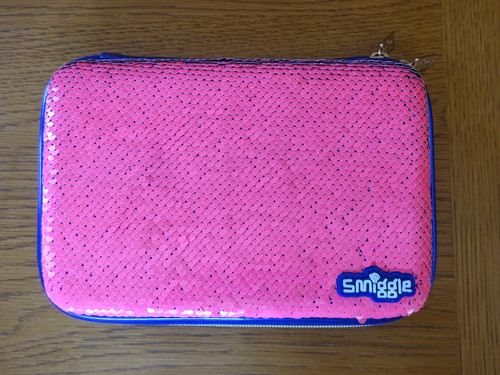 Smiggle pencil case - smiggle, organiser