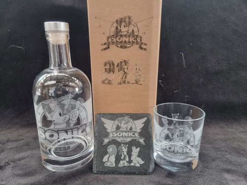 Sonic the hedgehog glass box - sonic,