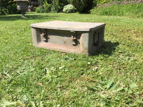Ammunition box metal vintage - ammunition,