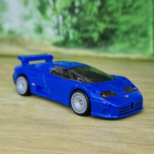 Hot wheels bugatti - hot, eb110