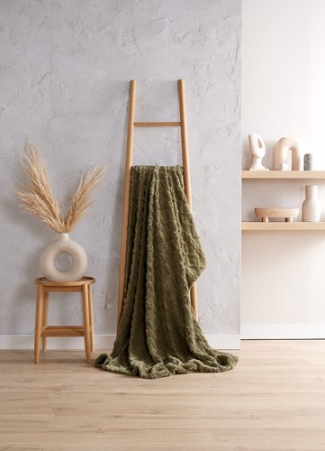 Soft cosy cable knit style - cable,