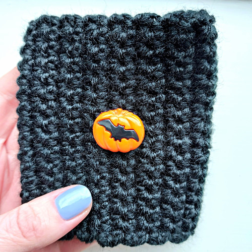 Coffee cup cosy - 🎃,