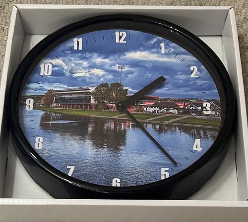 Stadium clock nottingham - clock,