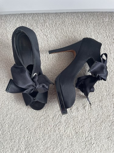 Carvela size 38 heels - eu,