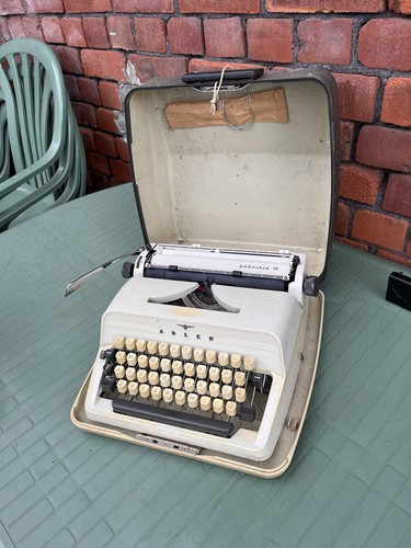 Vintage adler gabriele - adler,