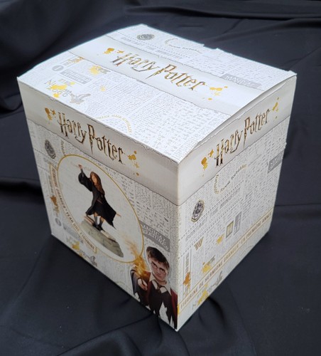 Wizarding world enesco - wizarding, harry