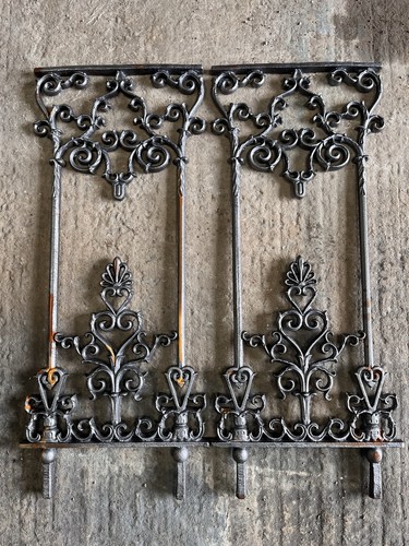 Cast iron spindles - cast,
