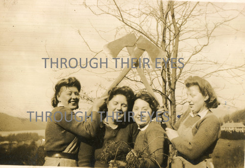 Dvd scans ladies ww2 photo - scans,