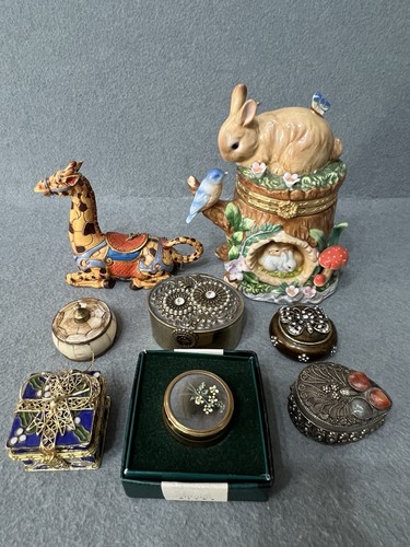 Large rabbit trinket box - large,