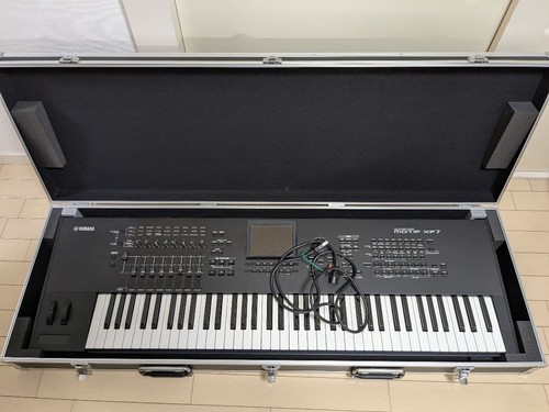 Yamaha motif xf7 - yamaha,