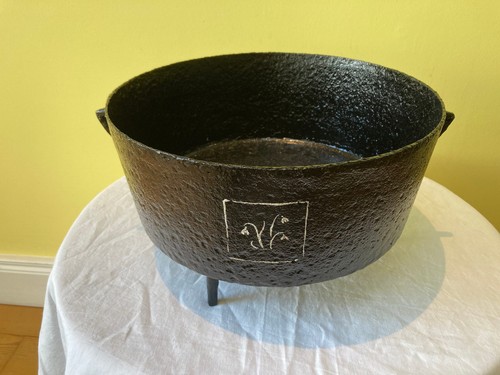 Antique cast iron - , 'pixie