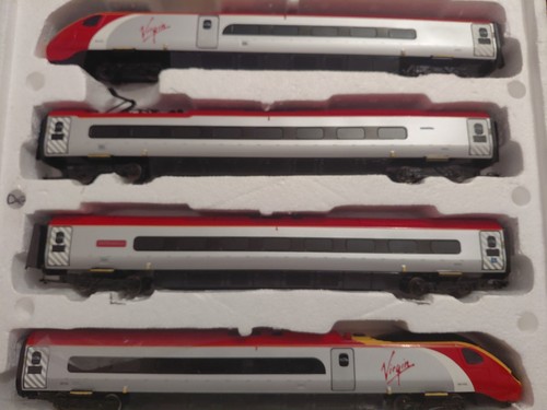Dapol car set - 4, virgin