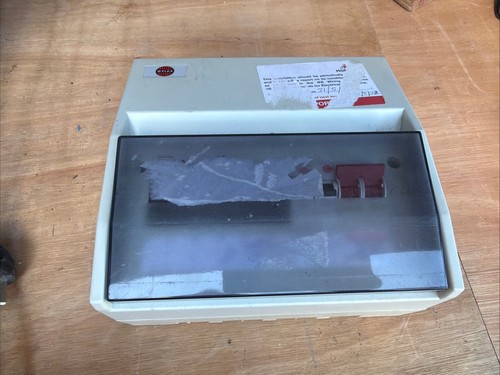Wylex way consumer unit - 8,