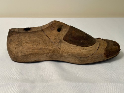 Vintage single wooden - wooden, cobbler