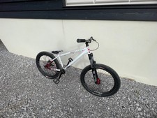 DMR Rhythm 24" Dirt Jump Bike White