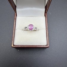 18k Hot Pink Sapphire White